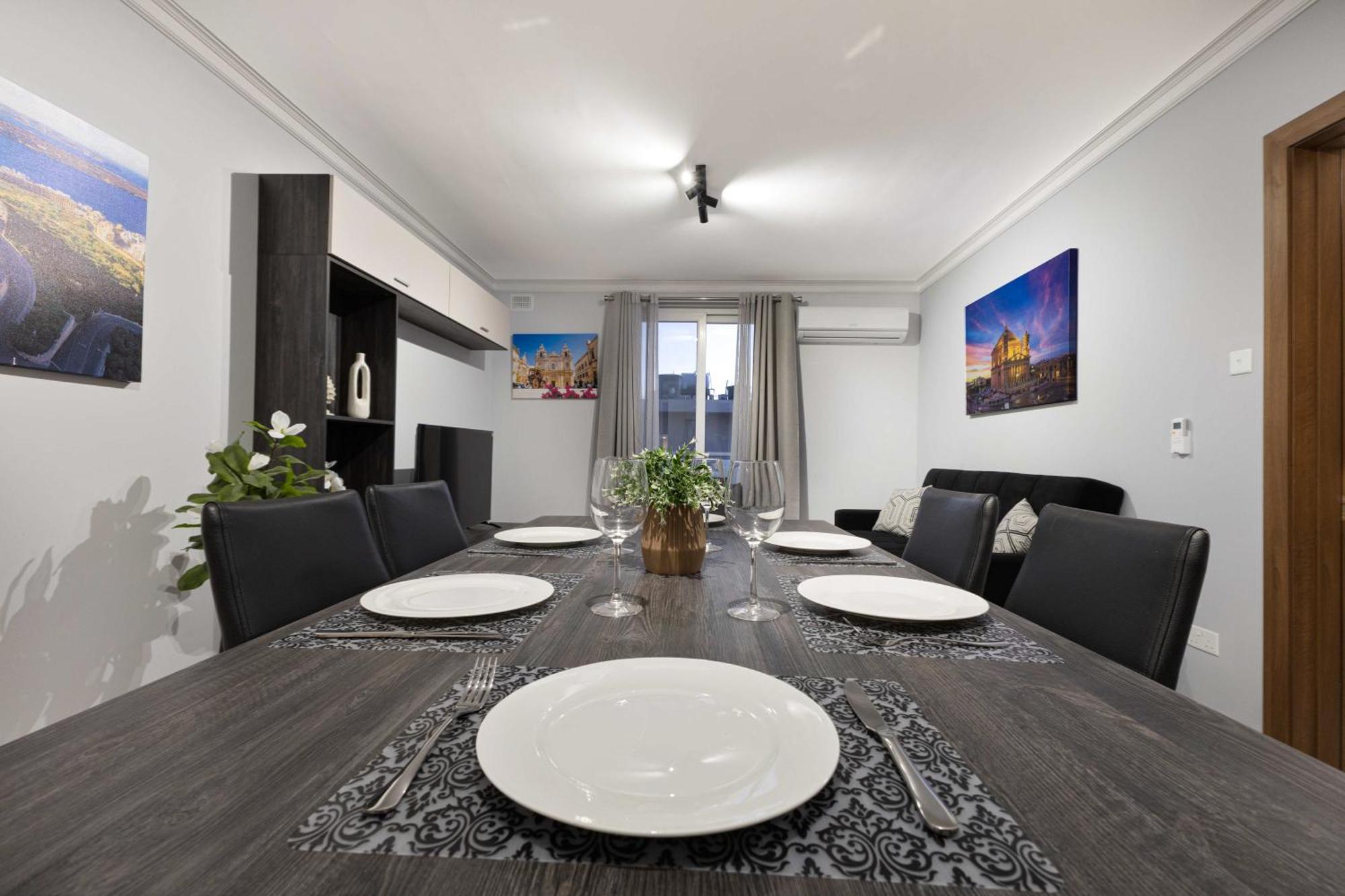 Luxurious & Spacious 2Bd Accomodation At The Podium - Yacht Marina Area, Close To Valletta Msida Ngoại thất bức ảnh